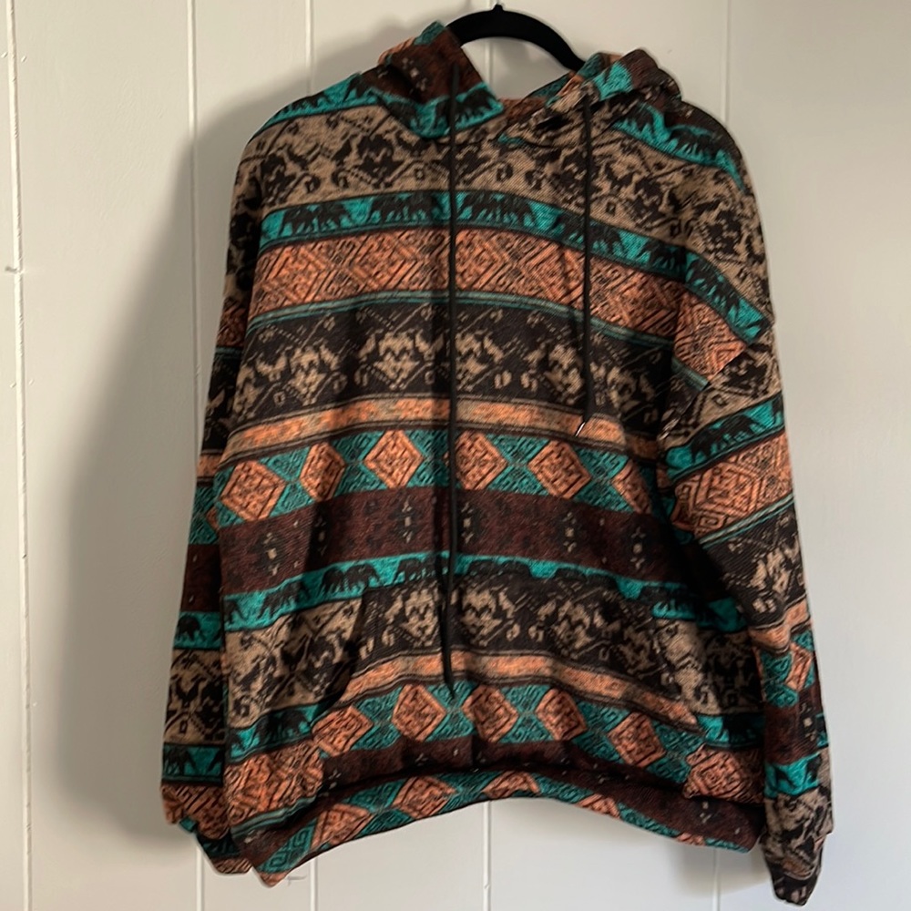 NWT Zaful Elephant Geometric Print Sweatshirt LARGE